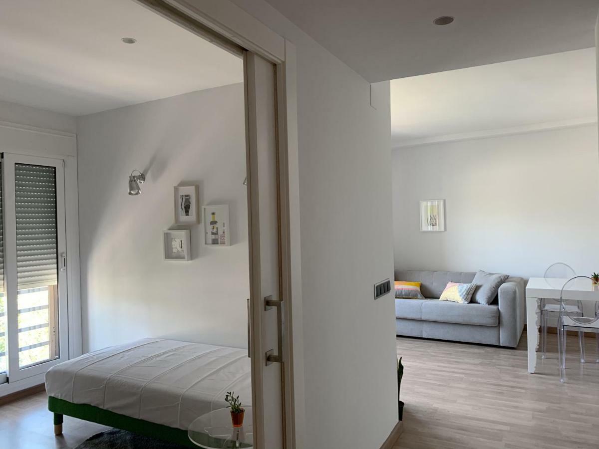 Apartamento Somos อาอินซา ภายนอก รูปภาพ