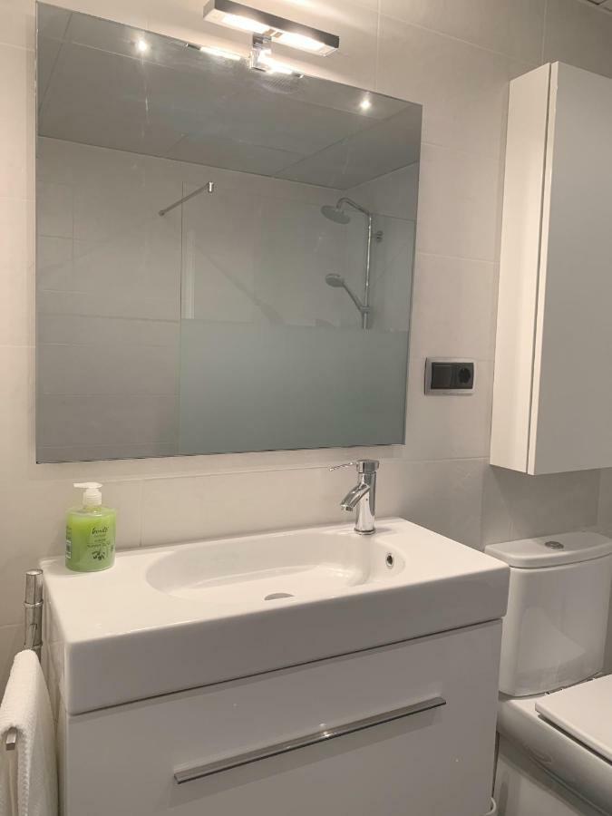 Apartamento Somos อาอินซา ภายนอก รูปภาพ