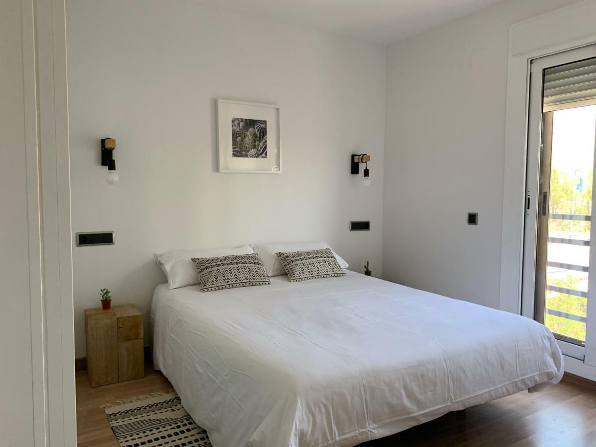 Apartamento Somos อาอินซา ภายนอก รูปภาพ